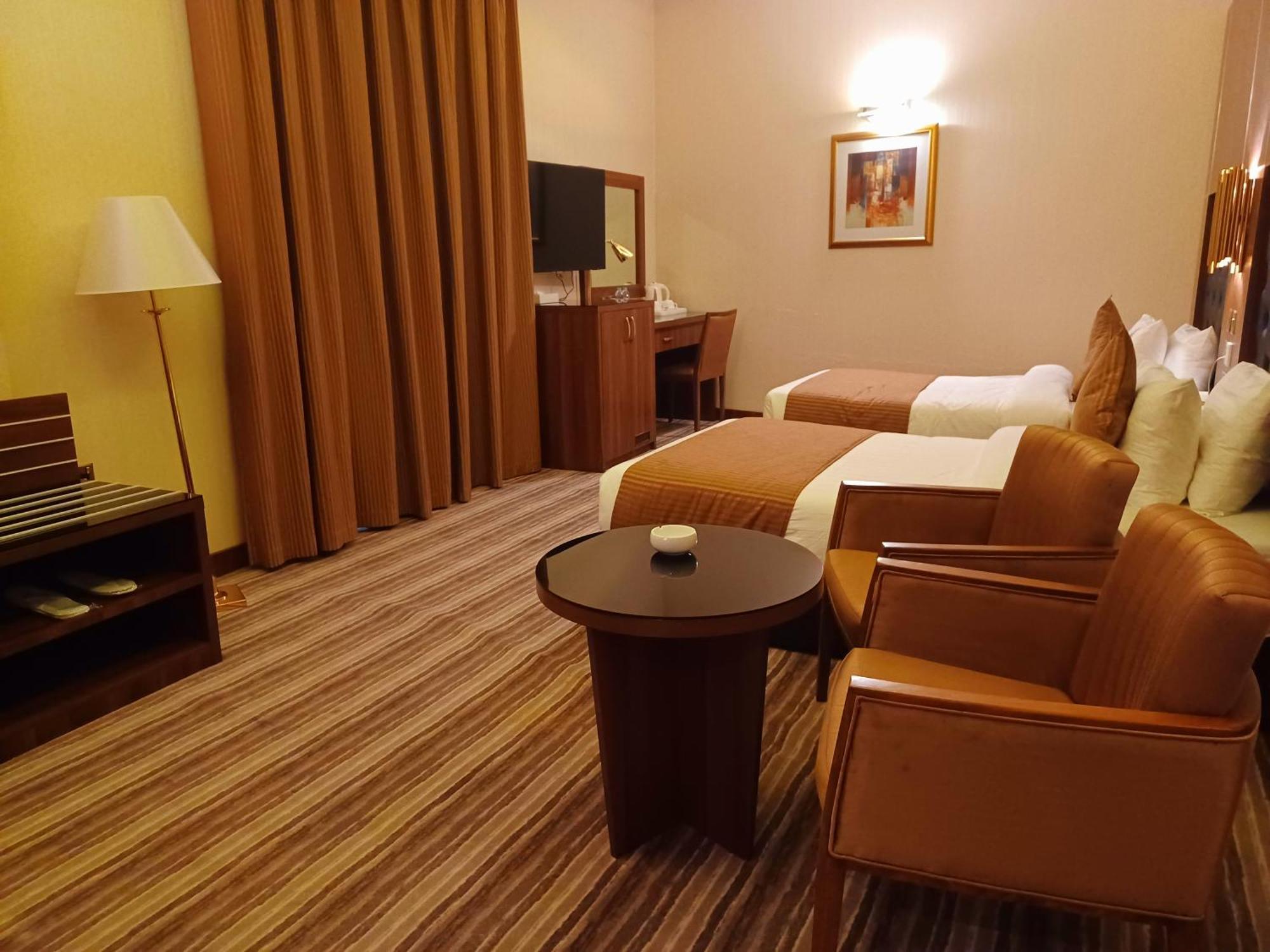 Royal Qatar Hotel Doha Kültér fotó